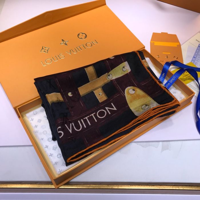 Louis Vuitton Scarf LV00081